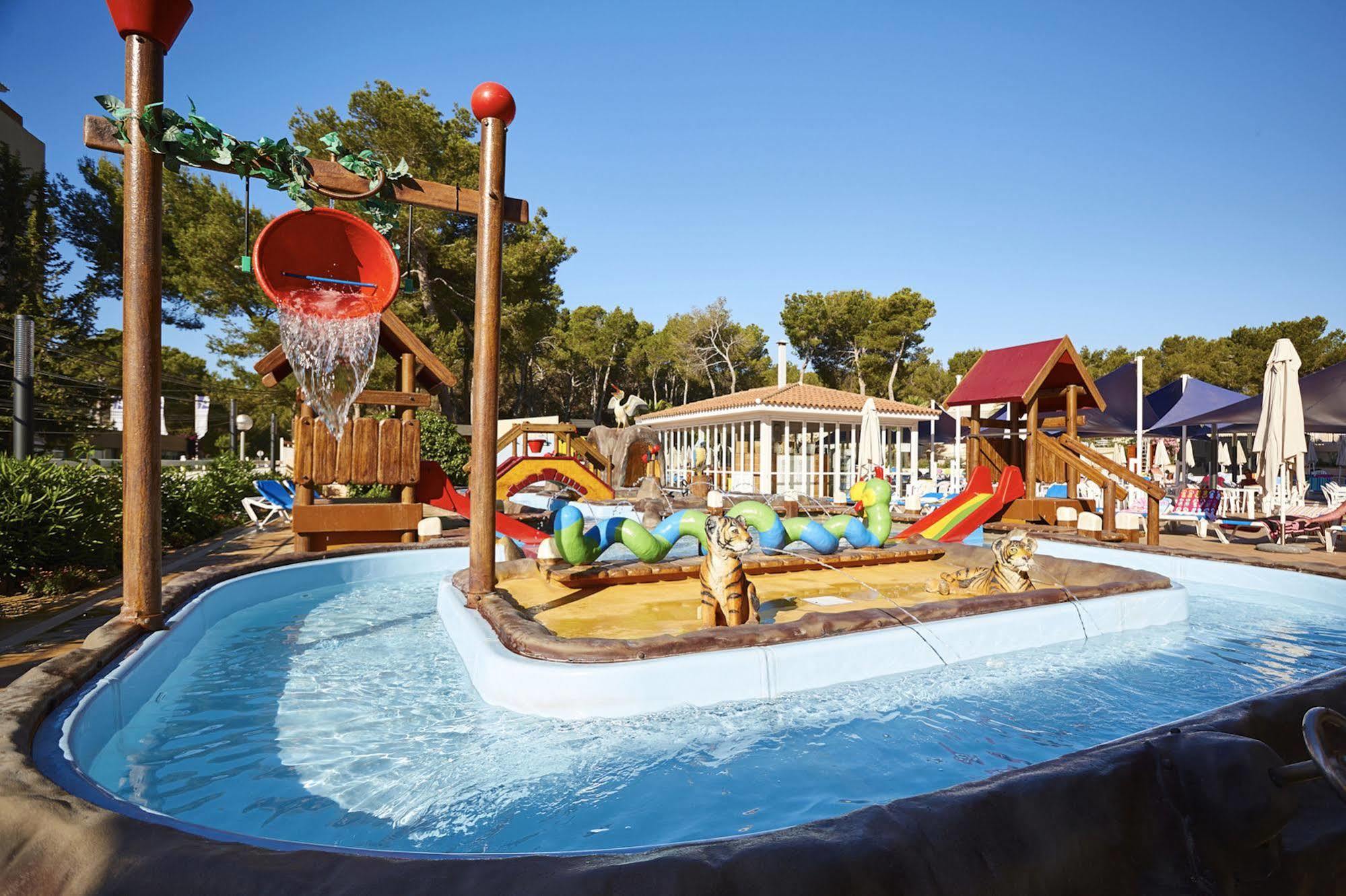 Invisa Ereso All Inclusive Es Cana Exteriér fotografie